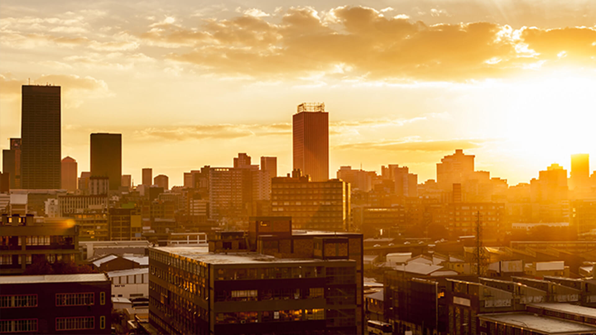 JMR Software seals new deal and UK partnership with The Data Company Group - Featured Image | MEA Markets