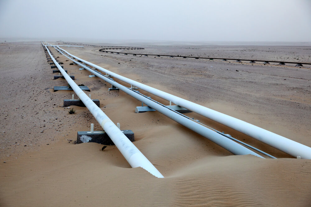 Post Thumbnail - Cheap Oil, Politics and Slow Reforms Keep MENA Outlook Negative
