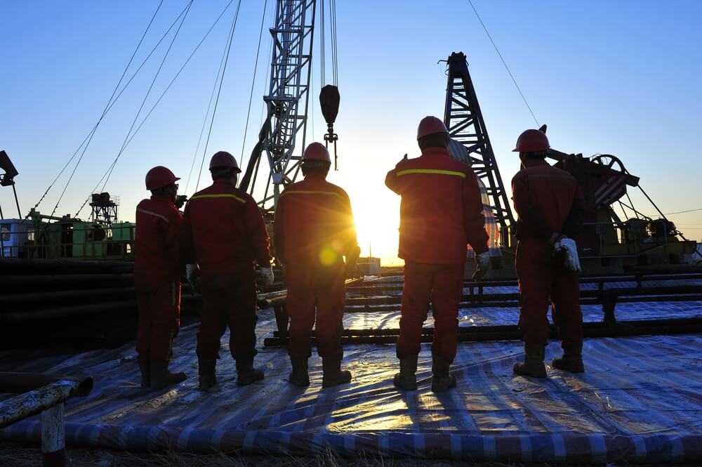 Post Thumbnail - As Oil Giants Gather in Tehran, UANI Warns About Revolutionary Guard’s Grip on The Industry
